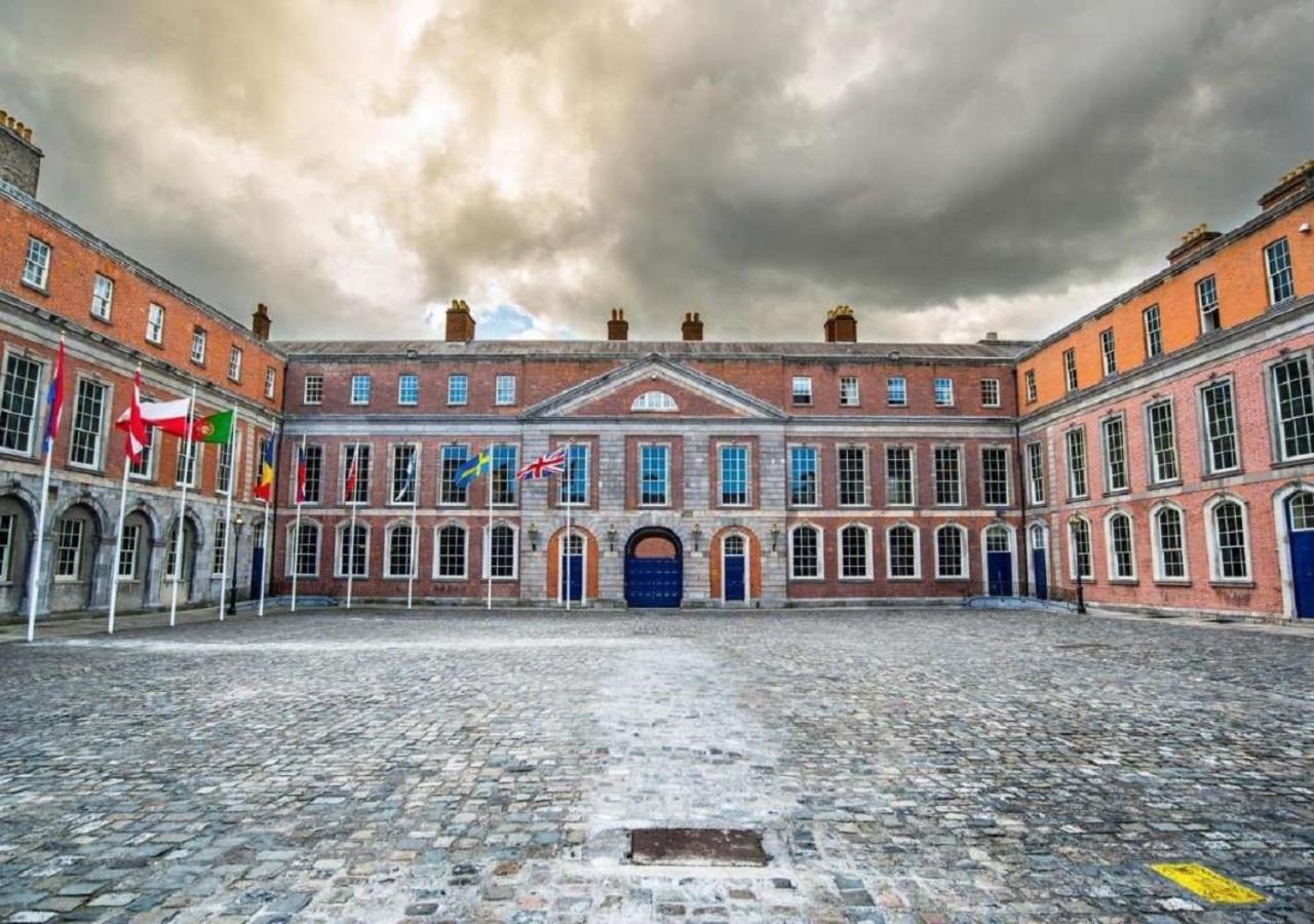 Merrion Square Studios Дублин Экстерьер фото
