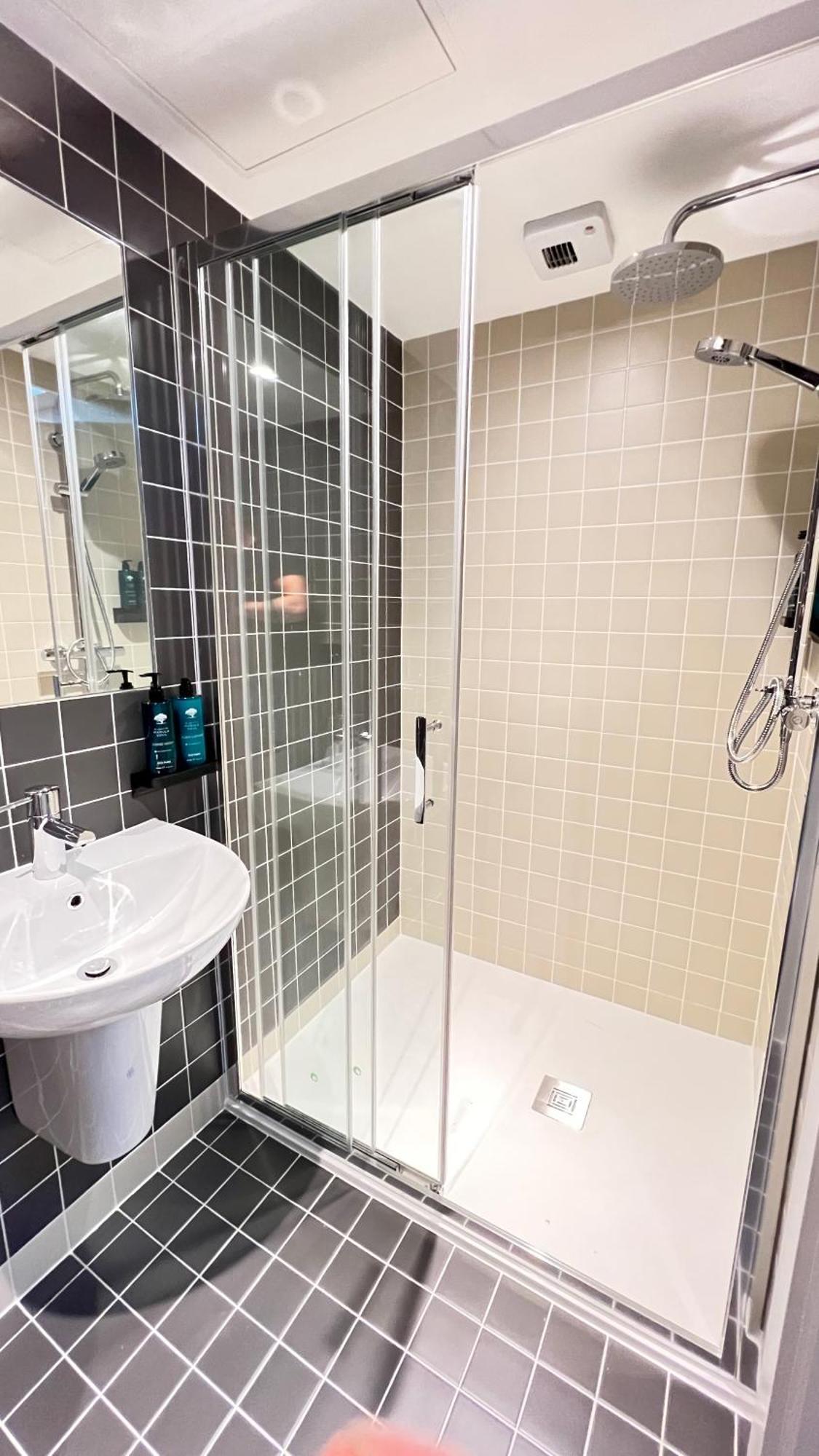 Merrion Square Studios Дублин Экстерьер фото